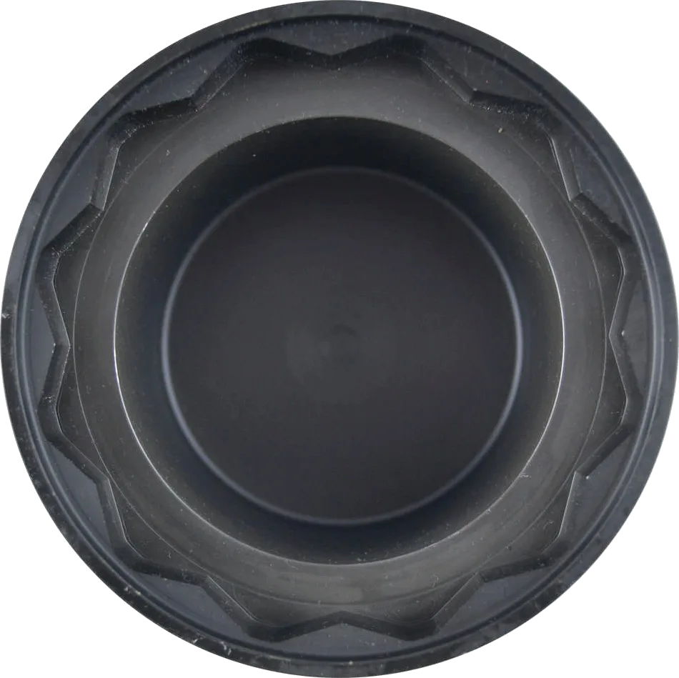 Twelve-point grip on truck hubs
