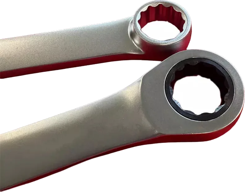 5-degree ratchet for tight corners